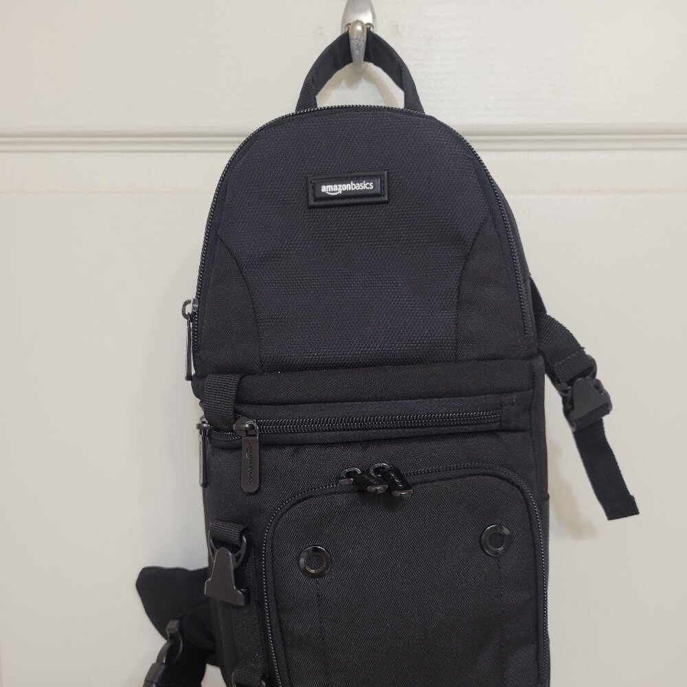 Discontinued Professional Camera Bag from Amazon. EUC